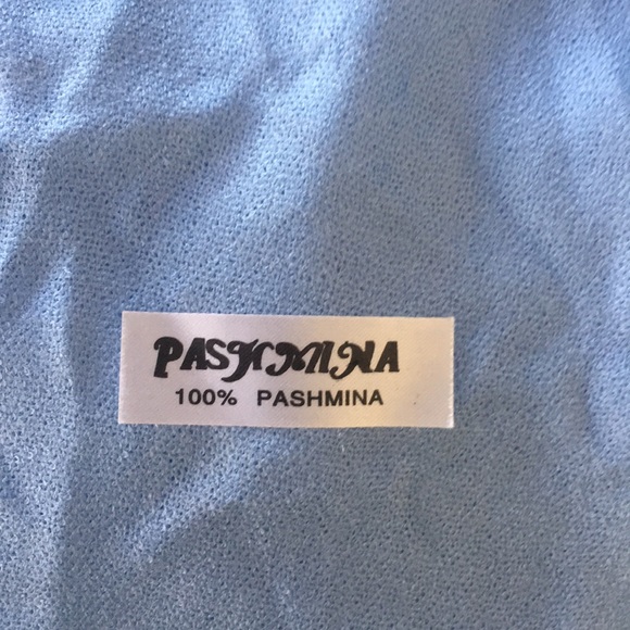 Blue Ombré Pashmina ⚡️1/2 price add-on item ⚡️ - Picture 4 of 4
